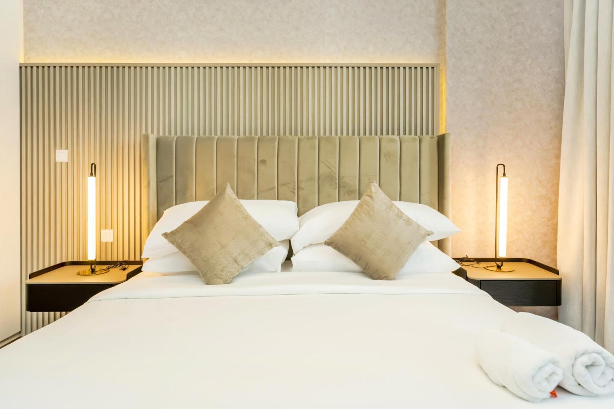 Fam Living - City Walk - Opulent Living Dubai Eksteriør billede